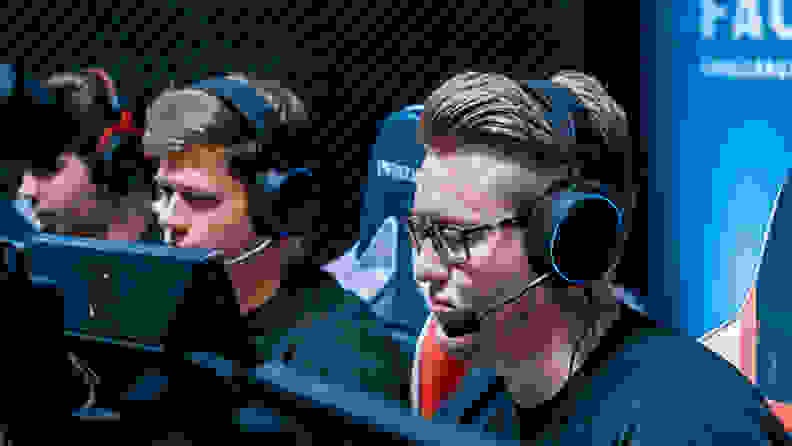 Mastering PUBG Mobile: The Pinnacle of Mobile Esports in 2026 - esports illustration